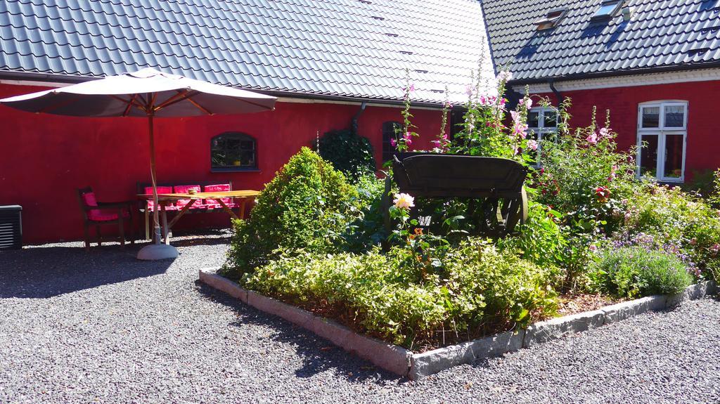 Bakkelund Bed & Breakfast Борре Экстерьер фото